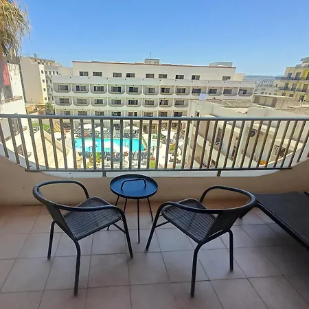 The San Anton Apartmanhotel San Pawl il-Baħar