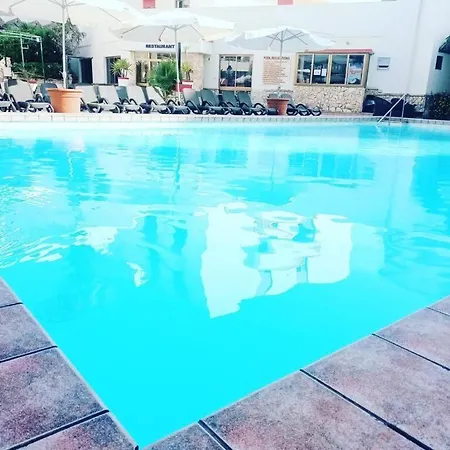 The San Anton Apartmanhotel 3*