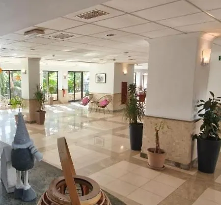 The San Anton Apartmanhotel San Pawl il-Baħar