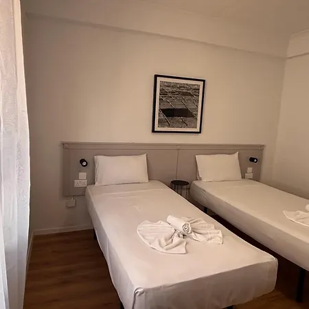 The San Anton Aparthotel 3*