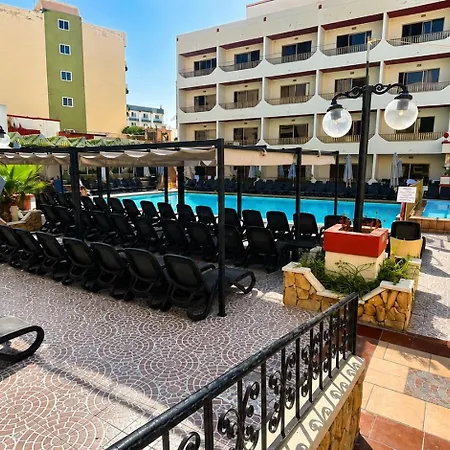 The San Anton Aparthotel 3*