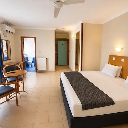The San Anton 3* St. Paul's Bay