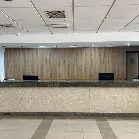 The San Anton Apartmanhotel 3*