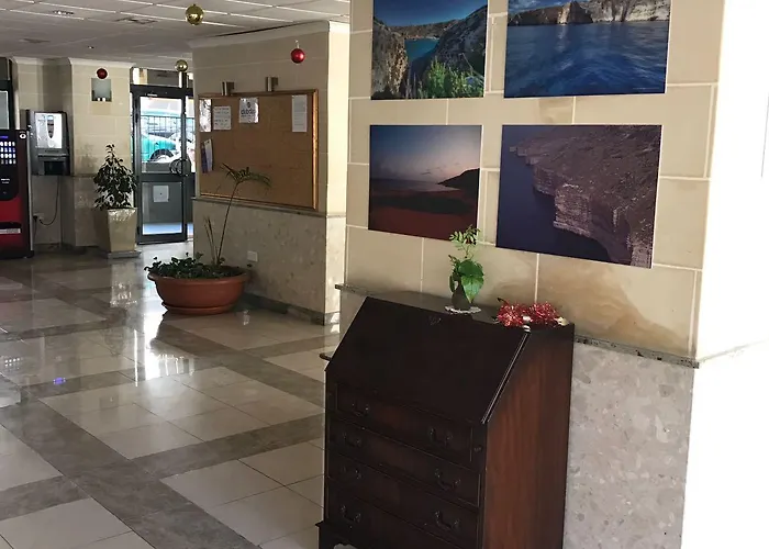 Hotel apartamentowy The San Anton 3*