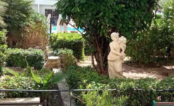 The San Anton Hotel de apartamente