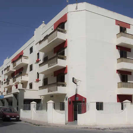 The San Anton מלון דירות 3*